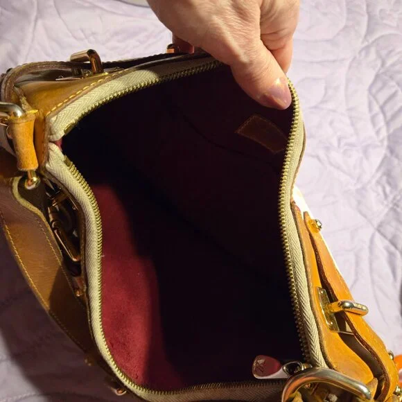 Collectors DREAM. Rare Authentic LV x Takashi Murakami Multicolor Greta - Picture 3 of 6